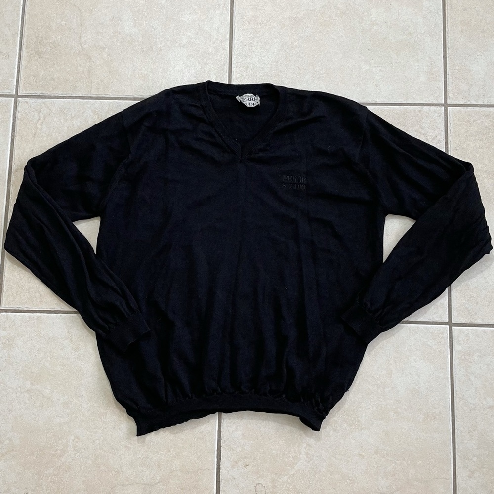 Gianfranco Ferre Black Sweater size large